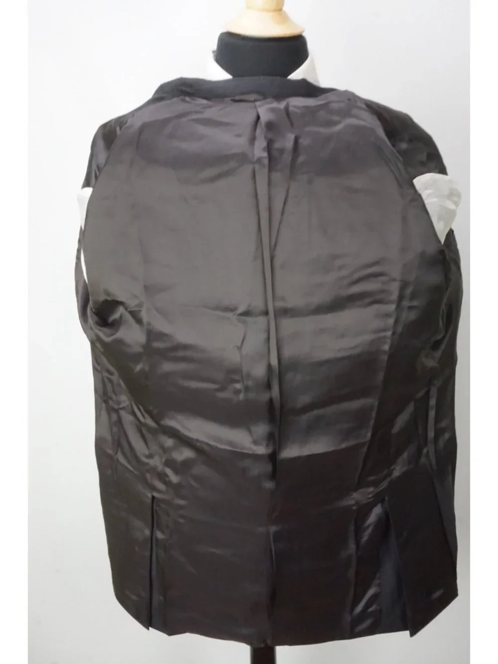 Burberry approximate measurements